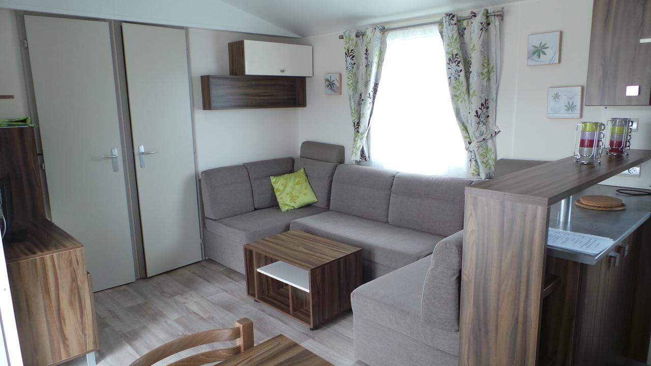 Camping De Kerurus Hotel Plouneour-Trez Bilik gambar
