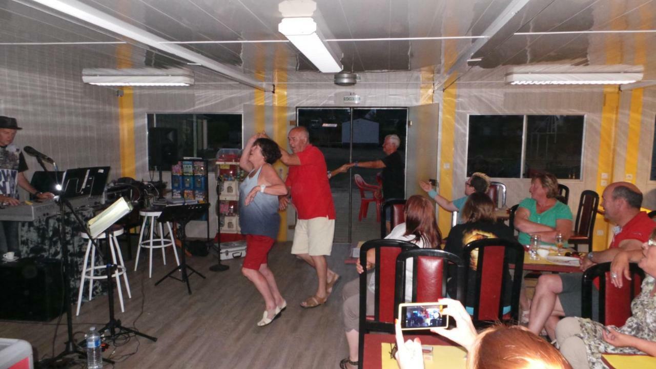 Camping De Kerurus Hotel Plouneour-Trez Luaran gambar